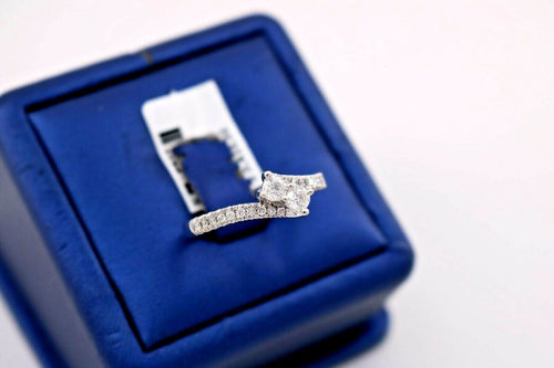 14k White Gold 0.75 CT Diamond Ever Us Style Ring, 3.7gm, Size 6.75, S14146