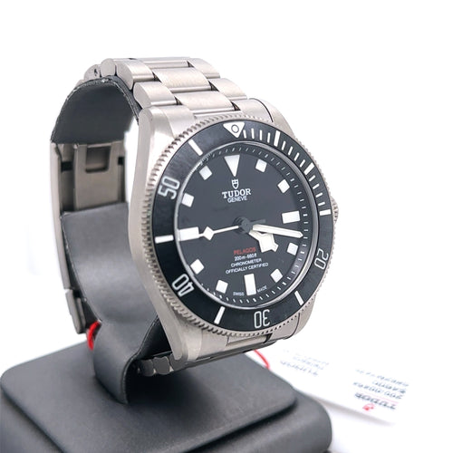 TUDOR PELAGOS 39 mm Titanium Mens Watch M25407N-0001 - Brand New