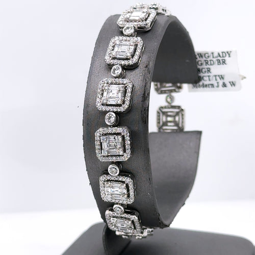 18K White Gold 7.00CT Diamonds Ladies Bracelet, 18.8G, 7", S104386